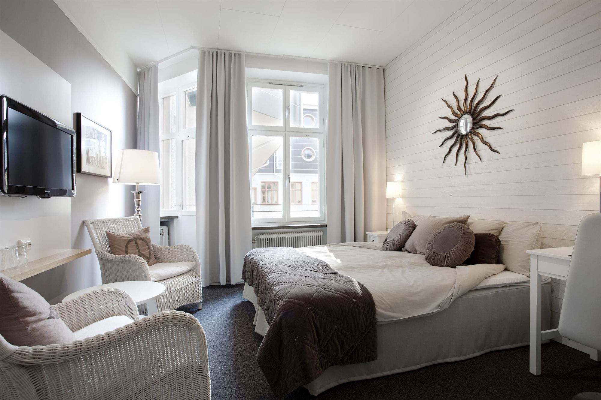 Hotel Oerebro Extérieur photo