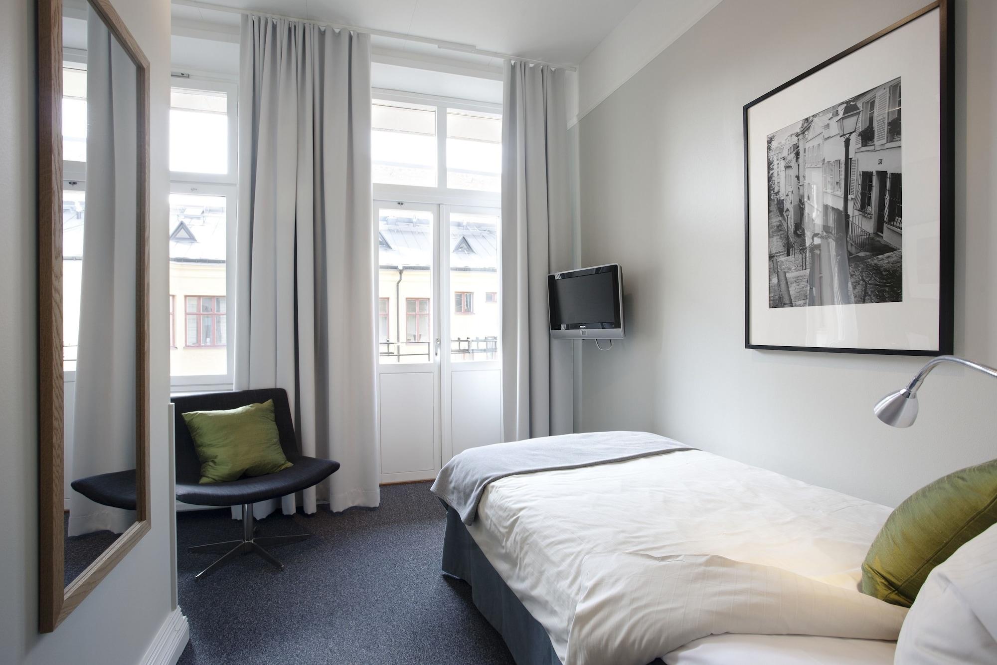 Hotel Oerebro Extérieur photo