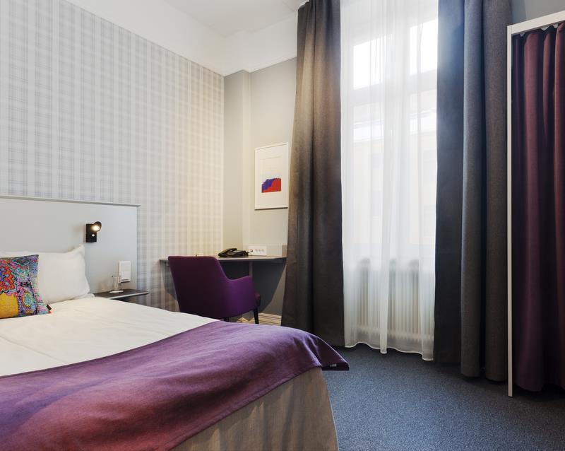 Hotel Oerebro Chambre photo
